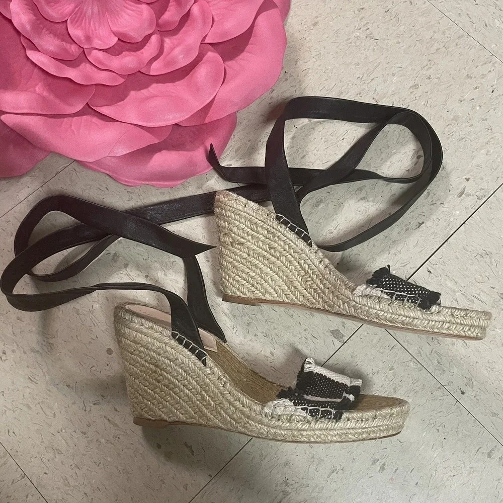 Loeffler Randall loeffler randall